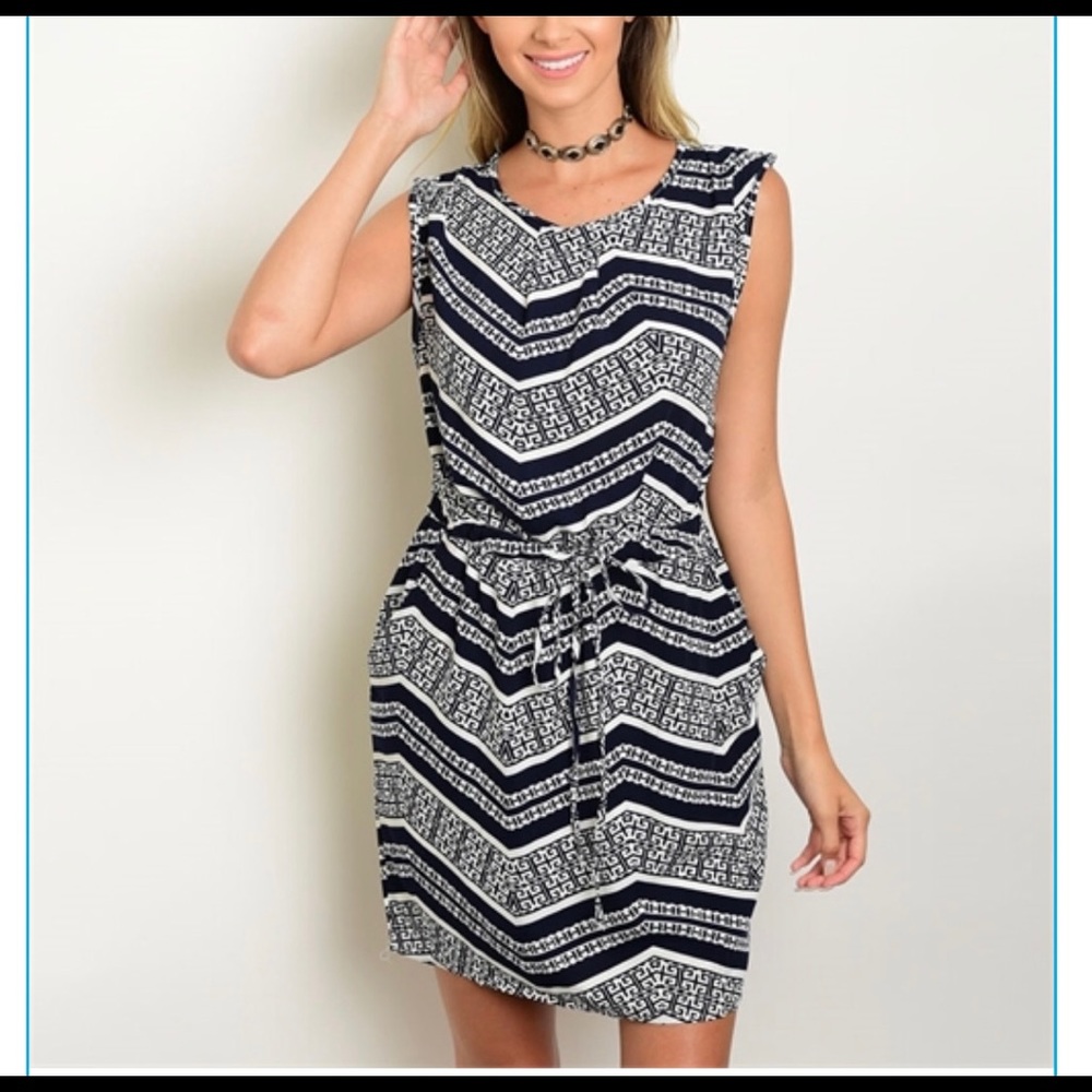 🆕💙fully lined/pocketed/cinched waistline w/belt